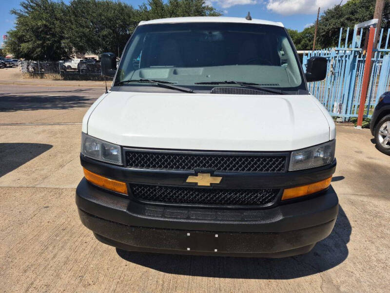 2021 Chevrolet Express 2500