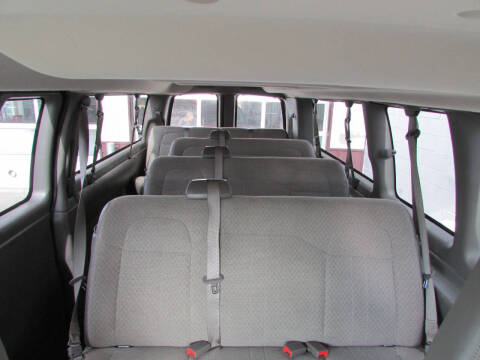 2017 Chevrolet Express LT 3500