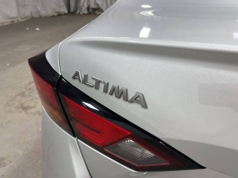 2025 Nissan Altima 2.5 SV