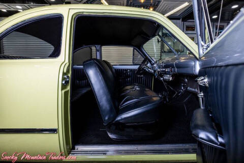 1950 Ford Custom Deluxe