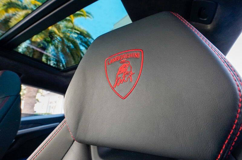 2019 Lamborghini Urus