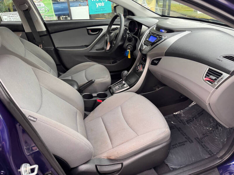 2013 Hyundai Elantra