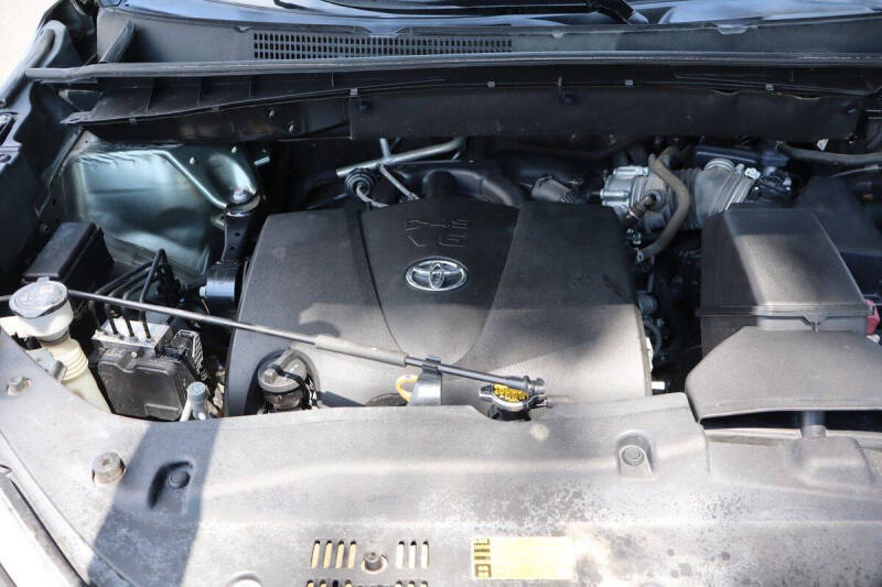 2017 Toyota Highlander LE Plus