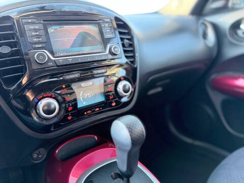 2016 Nissan JUKE SV