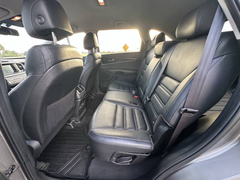 2017 Kia Sorento LX