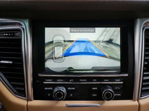 2016 Porsche Macan S