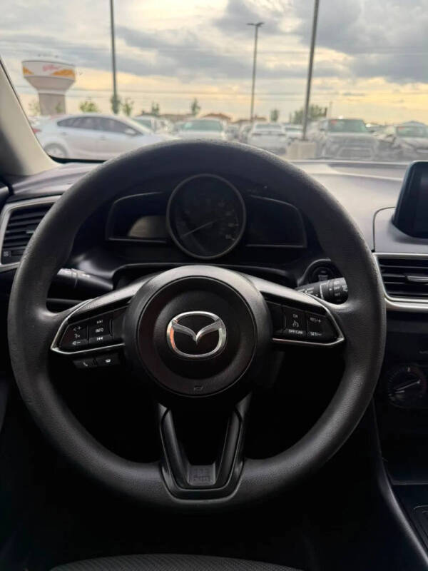2017 Mazda MAZDA3 Sport