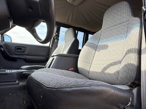 2001 Jeep Cherokee Sport