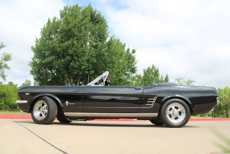 1966 Ford Mustang