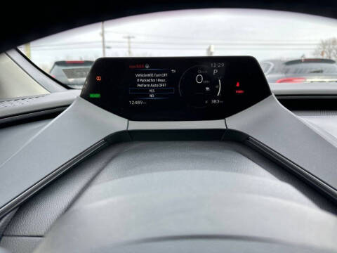 2025 Toyota Prius LE