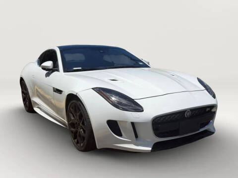 2017 Jaguar F-TYPE R