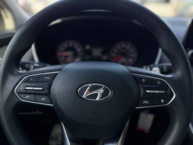 2023 Hyundai Santa Fe SE