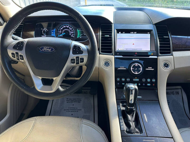 2019 Ford Taurus Limited