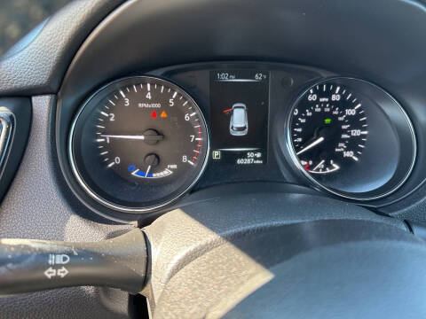 2017 Nissan Rogue Hybrid