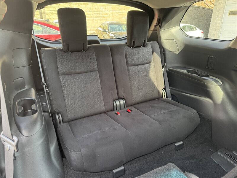 2014 Nissan Pathfinder SV