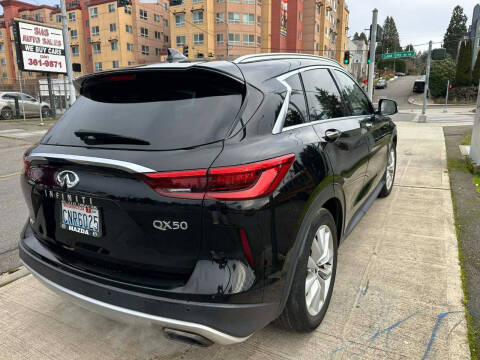 2019 Infiniti QX50 Essential