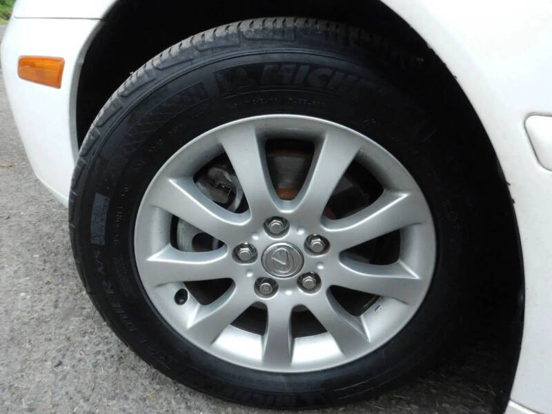 2004 Lexus ES 330