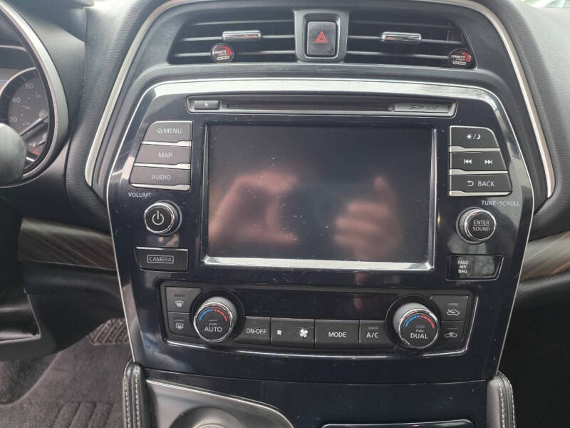 2018 Nissan Maxima Platinum