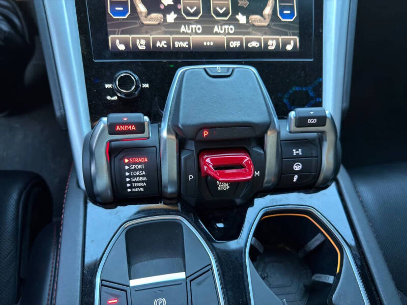 2020 Lamborghini Urus