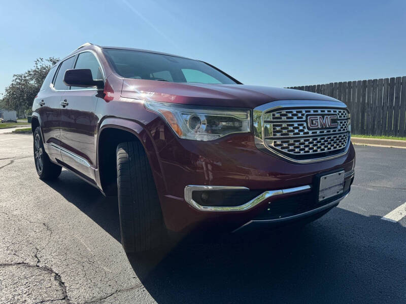 2017 GMC Acadia Denali
