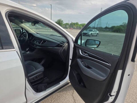 2021 Buick Enclave Essence