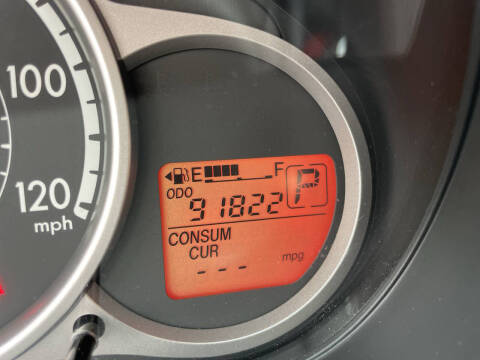 2011 Mazda MAZDA2 Touring