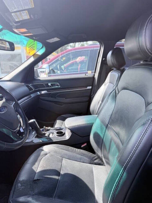 2017 Ford Explorer Limited