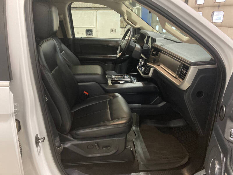 2023 Ford Expedition MAX XLT