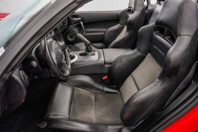 2003 Dodge Viper SRT-10