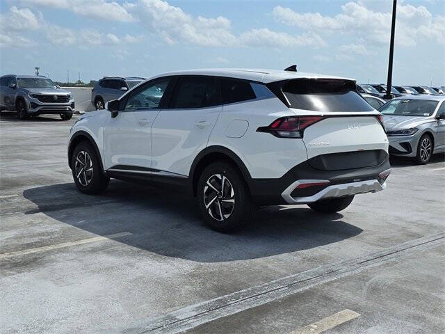 2025 Kia Sportage Hybrid LX