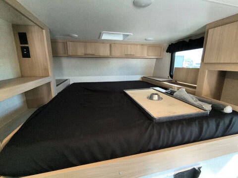 2026 Travel Lite UPCOUNTRY 775U