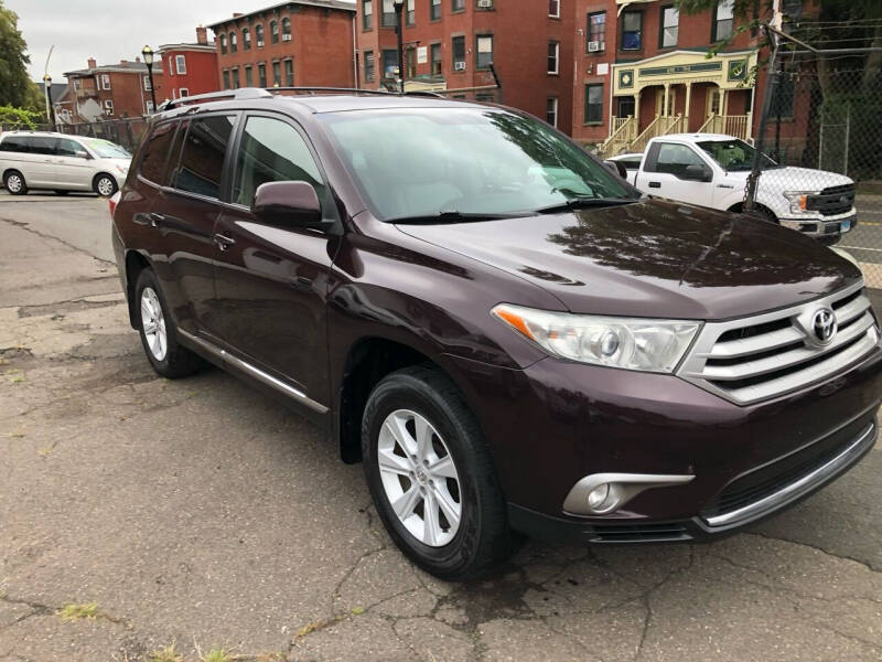 2013 Toyota Highlander for sale at James Motor Cars in Hartford CT
