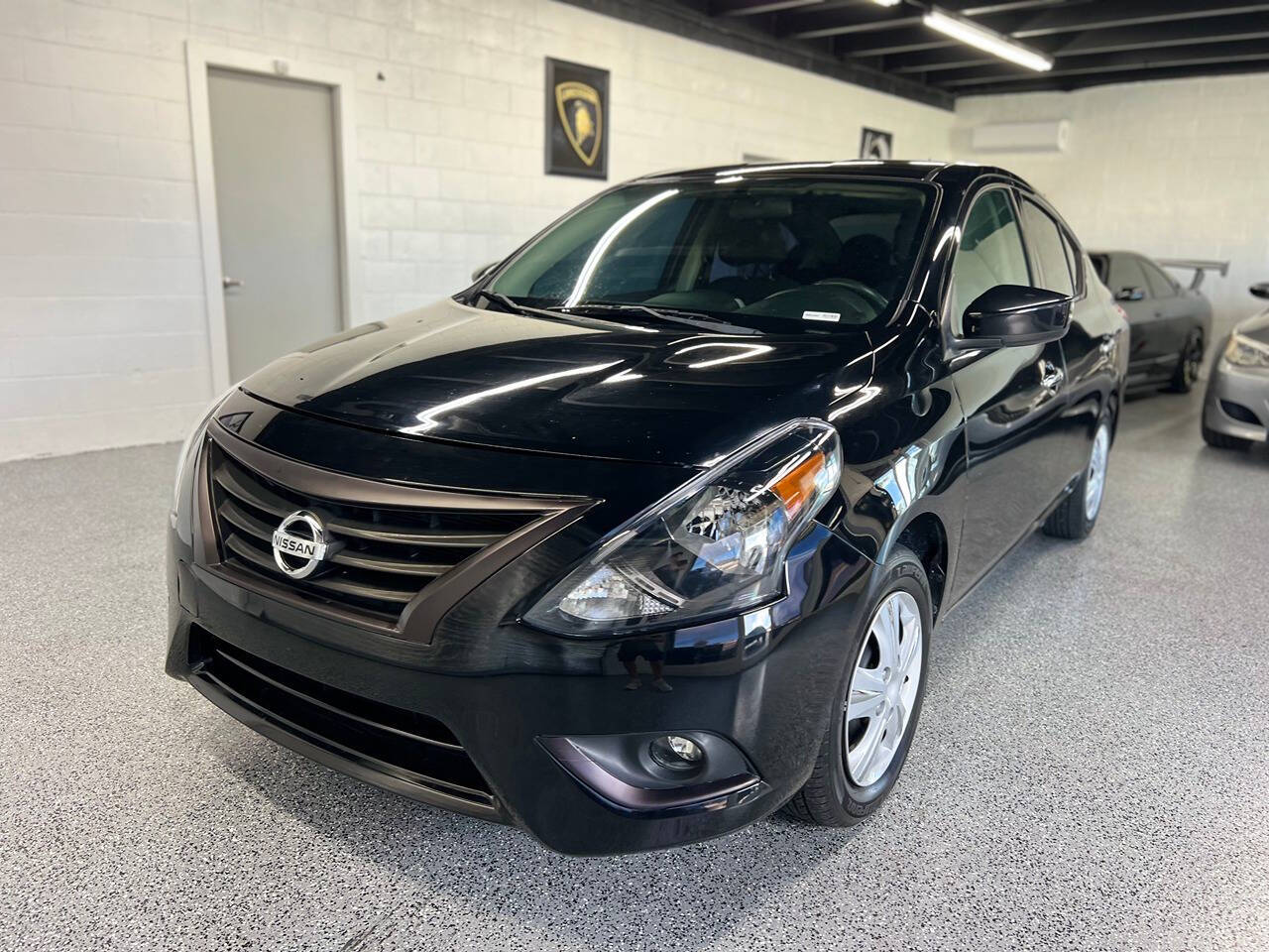 2019 Nissan Versa for sale at Hot Wheels Hot Deals Inc in Leesburg, FL