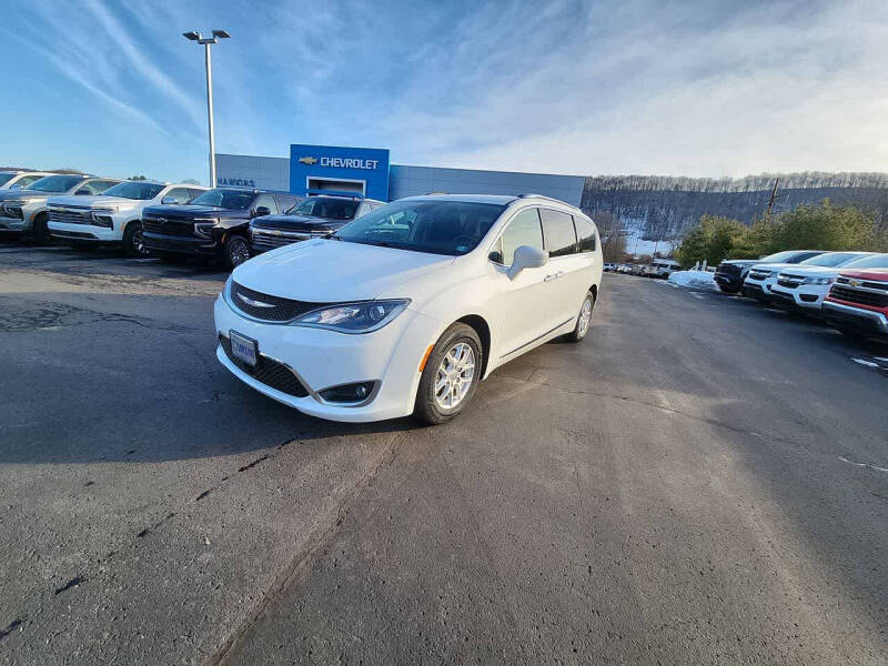 2020 Chrysler Pacifica Touring L