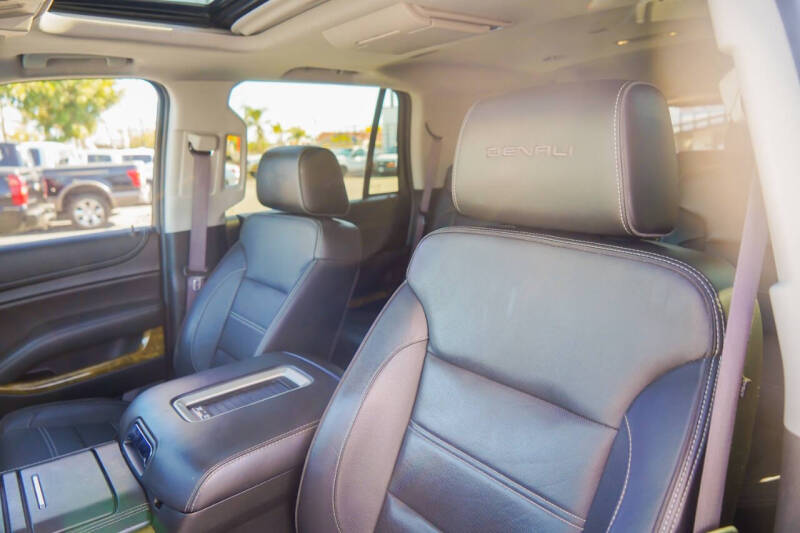 2017 GMC Yukon Denali