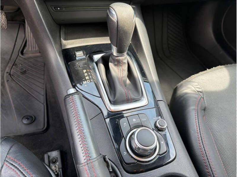 2014 Mazda MAZDA3 s Grand Touring