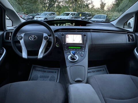 2010 Toyota Prius II