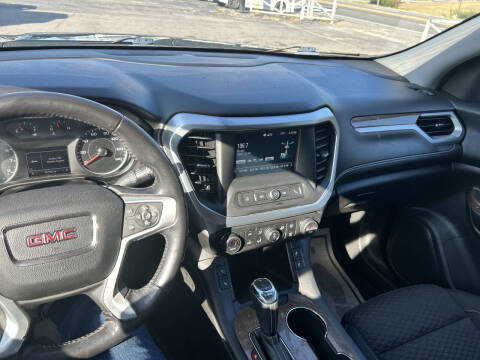 2018 GMC Acadia SLE-2