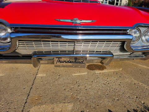 1961 Ford Thunderbird