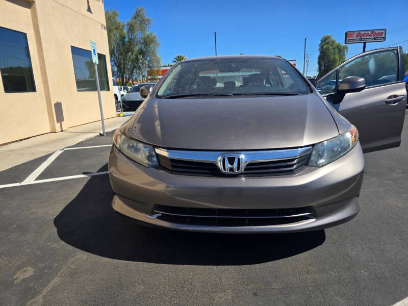 2012 Honda Civic LX photo 2