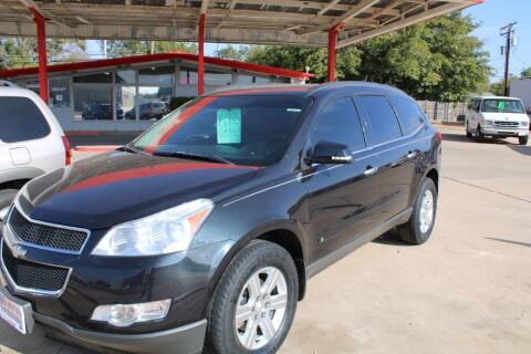 2010 Chevrolet Traverse for sale at KD Motors in Lubbock TX