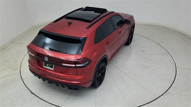 2025 Volkswagen Atlas Cross Sport SEL R-Line Black 4Motion