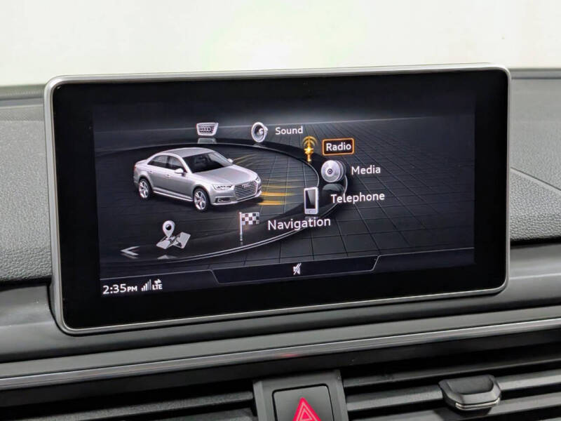 2019 Audi A4 quattro Premium Plus 45 TFSI