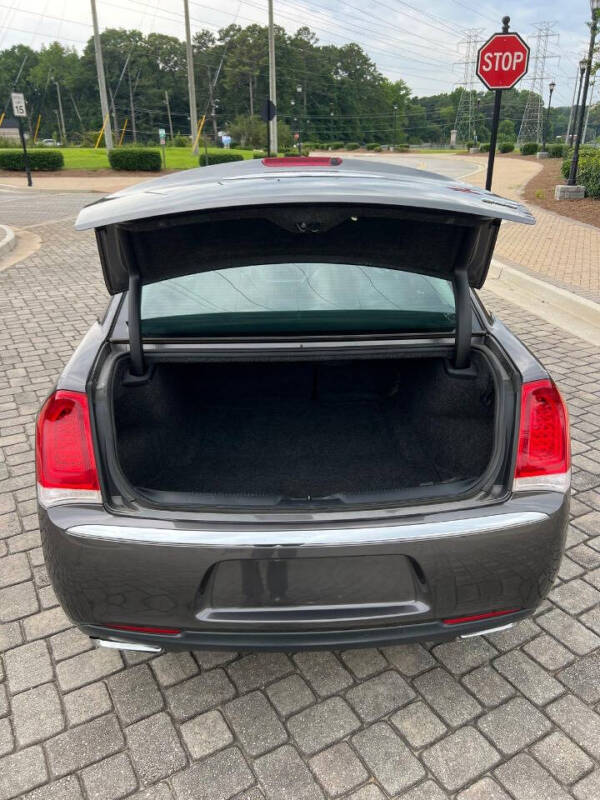 2015 Chrysler 300 Limited