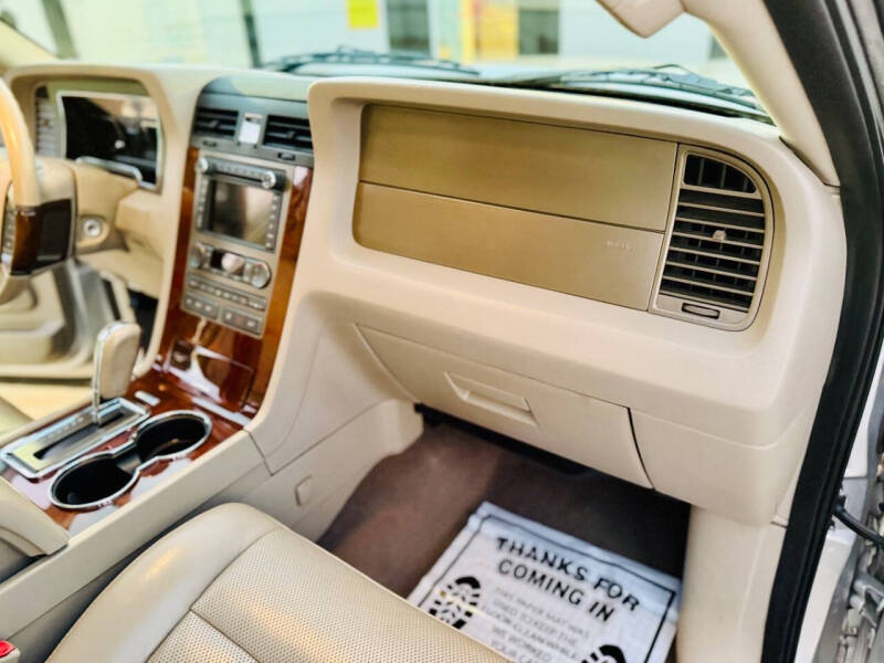 2014 Lincoln Navigator