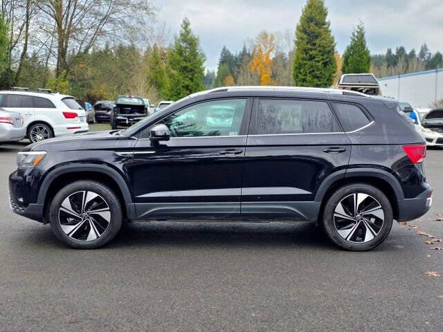 2024 Volkswagen Taos SE 4Motion