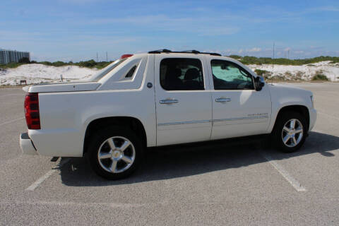 2013 Chevrolet Avalanche LTZ Black Diamond