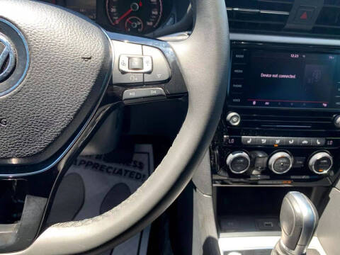 2021 Volkswagen Passat SE