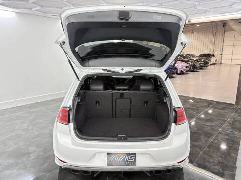 2016 Volkswagen Golf R 4Motion