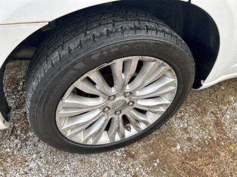 2011 Chrysler 200 Limited